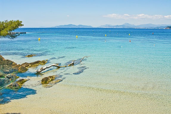 EGIMAGE_20080618121220_LaProvence_0081.jpg EGIMAGE_20080618121220_LaProvence_0081.jpg